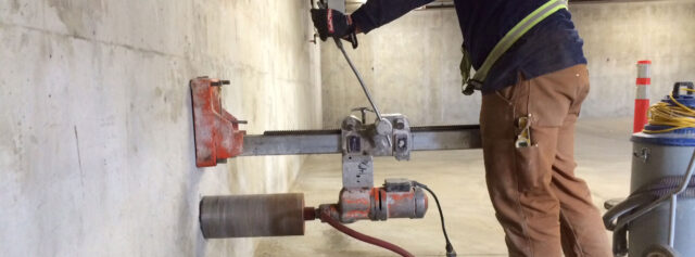 Dry Core Drilling with vacuum connect